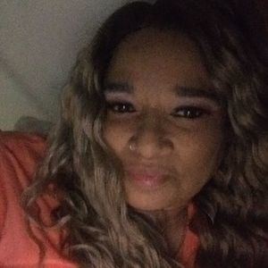 Meet your Posher, Ellen